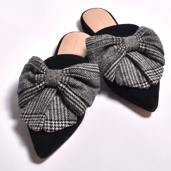 Something Navy Shoes - Something Navy black mules with bow size 7